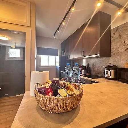 Lejlighed Beautiful One Bedroom 100 Meters From The Beach, Recently Renovated